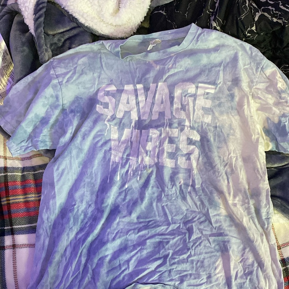 Made by yazbek. Little blue and white. XL